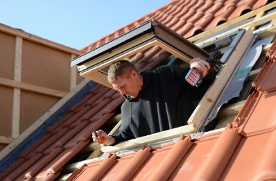 Pose de fenêtres de toit Velux à Kirchberg